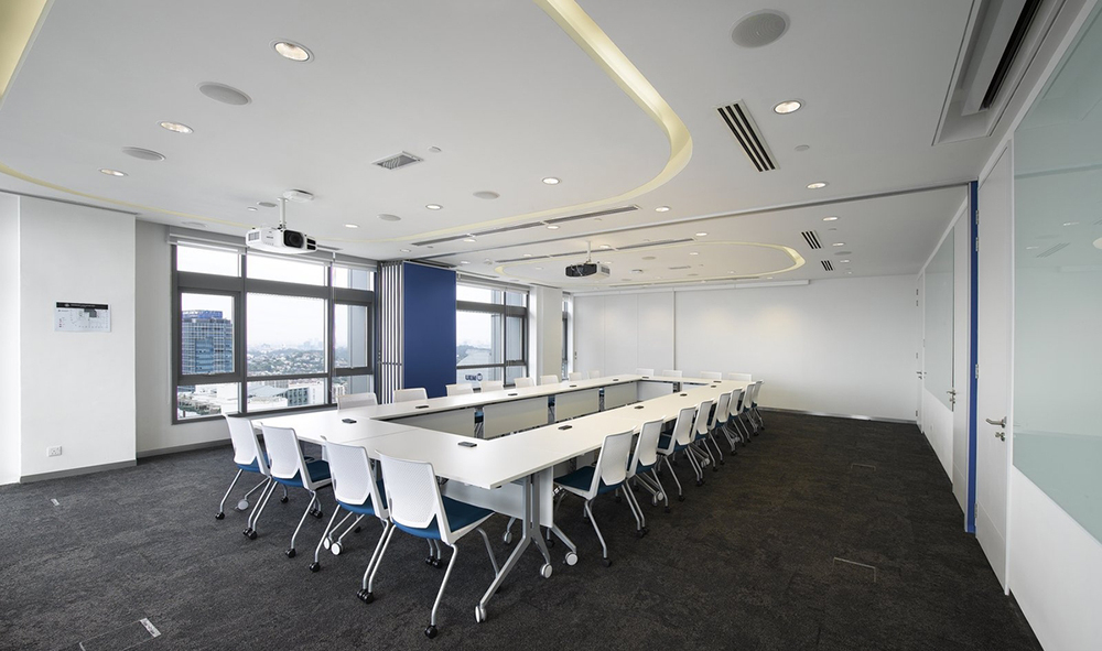 5ec4e44d7cf83.jpg 大會(huì)議室.jpg