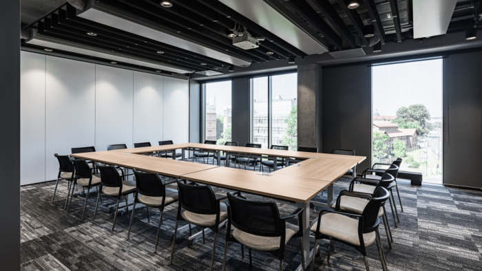 會(huì)議室裝修.jpg 會(huì)議室裝修.jpg